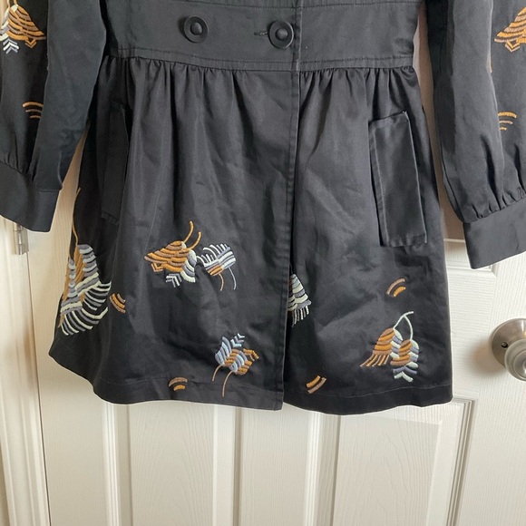 Woman’s Black Embroidered Coat with pockets size small - Picture 7 of 11